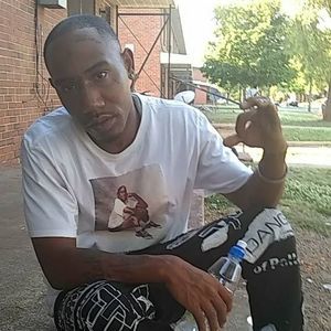 Meet your Posher, Derrick